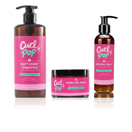 Le Trio Pop Curl Pop — Soft Start Shampoo 400 ml, Hydra Curl Mask 250 ml et Crystal Jelly 200 ml sur fond blanc